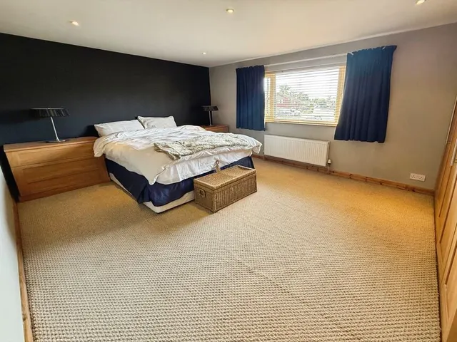 Photo 3 — Dore Avenue, North Hykeham, Lincolnshire, LN6