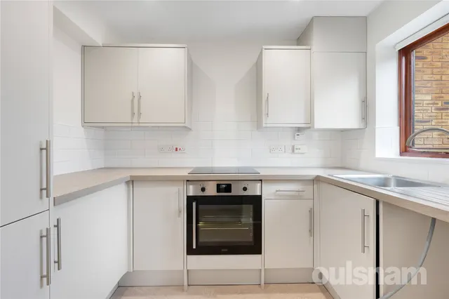 Cygnet Close, Alvechurch, B48, photo 3