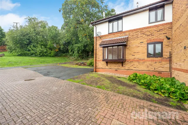 Cygnet Close, Alvechurch, B48, photo 1