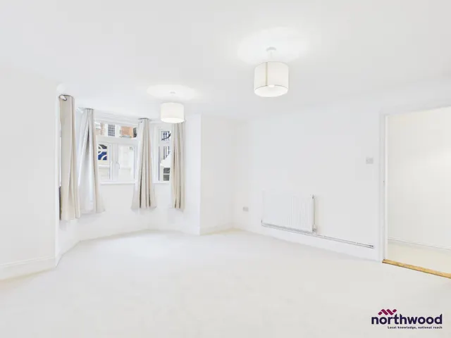 Ceylon Place, Eastbourne, BN21, photo 3