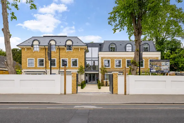 Shalford Lodge, Kingston Hill, KT2, photo 1