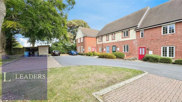 Dame Mary Walk, Halstead, CO9, photo 1
