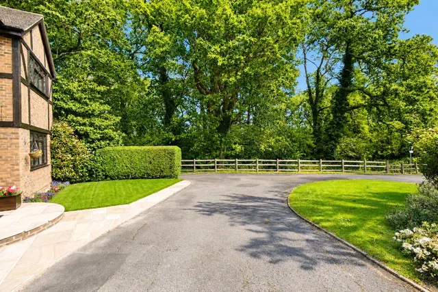 Photo 2 — Four Acre Coppice, Hook, Hampshire, RG27 9NF