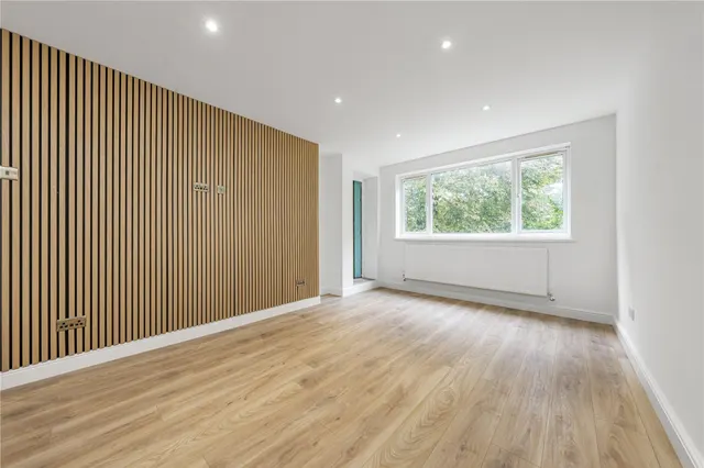 Cortis Road, Putney, photo 1