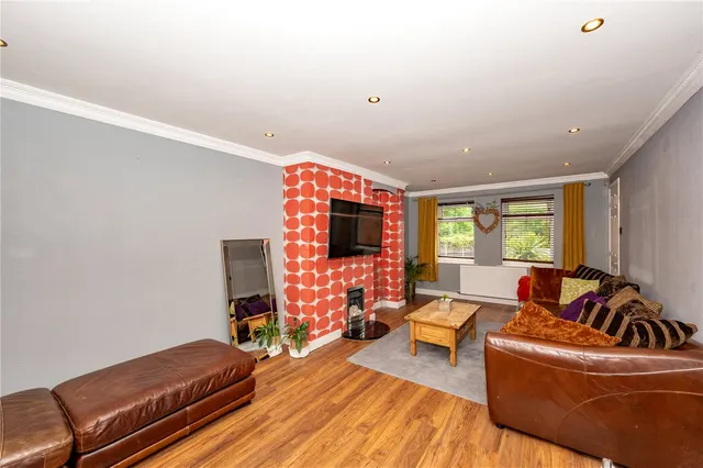 Photo 2 — Barlich Way Lodge Park, Redditch, Worcestershire, B98 7JP