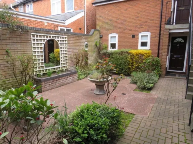 Photo 3 — Latimer Street, Romsey