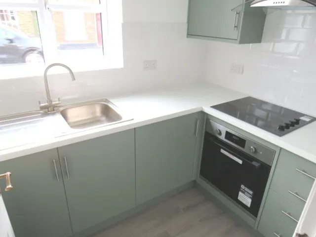 Photo 2 — Latimer Street, Romsey