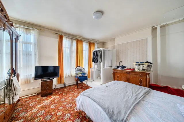 Photo 3 — Inderwick Road, Crouch End, London, N8