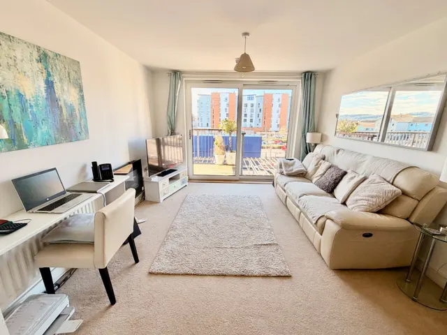 Newfoundland Way, Portishead, BS20, photo 2