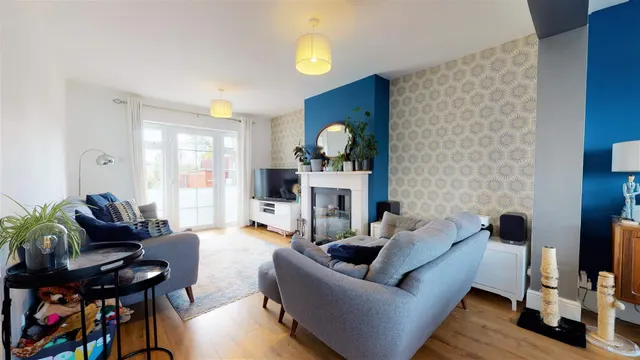 Photo 3 — Valley Hill, Loughton