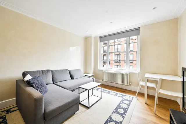 Photo 2 — 47 Forset Court, 140 Edgware Road, London