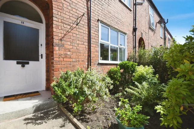 Photo 2 — Princess Street, Chesterfield, Derbyshire, S41