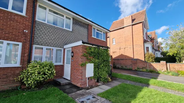Wentworth Road, Harborne, B17, photo 1