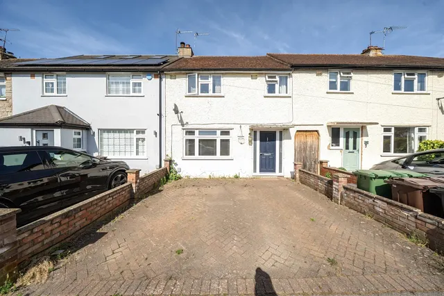 Aubrey Avenue, London Colney, St. Albans, photo 1