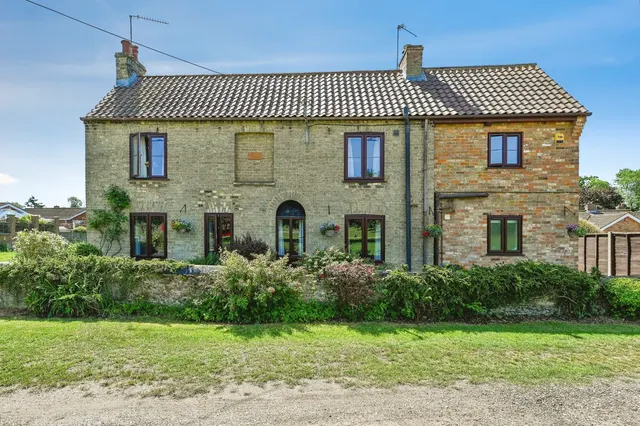 Howdale Road, Downham Market, PE38, photo 1