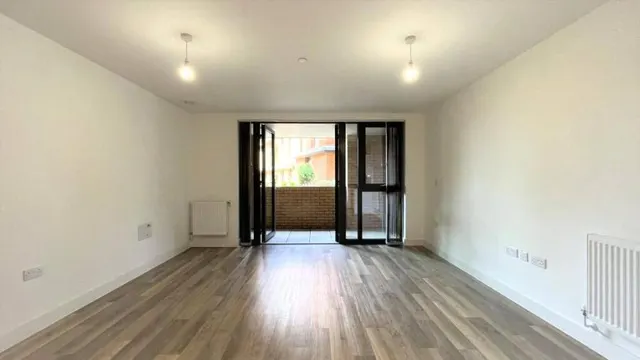 High Street, Sutton, SM1, photo 3