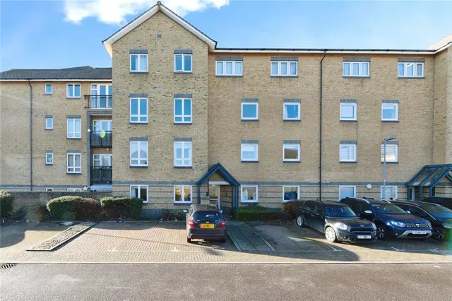 Southwell Close, Chafford Hundred, Grays, Essex, RM16, photo 1