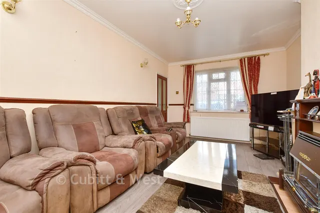 Gurney Crescent, Croydon, CR0, photo 2