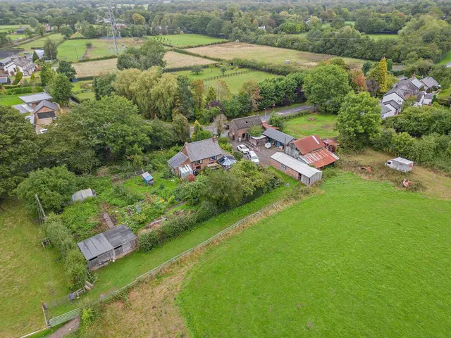 Knutsford Road, Alderley Edge, SK9, photo 3