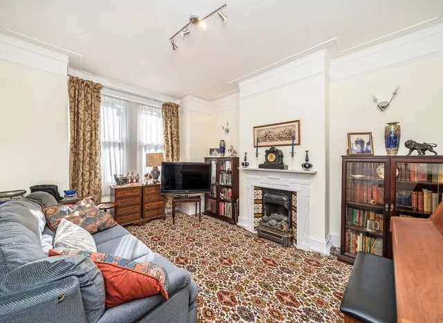 Photo 2 — Cecil Road, Wimbledon, SW19