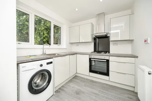 Photo 2 — Blakedon Road, Wednesbury