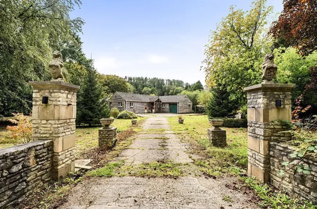Abbey Road, Chilcompton, BA3, photo 1