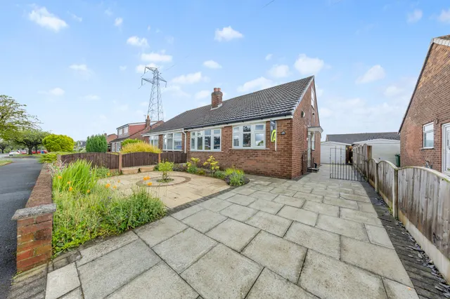 Gainsborough Road, Warrington, Warrington, WA4 6BP, photo 1