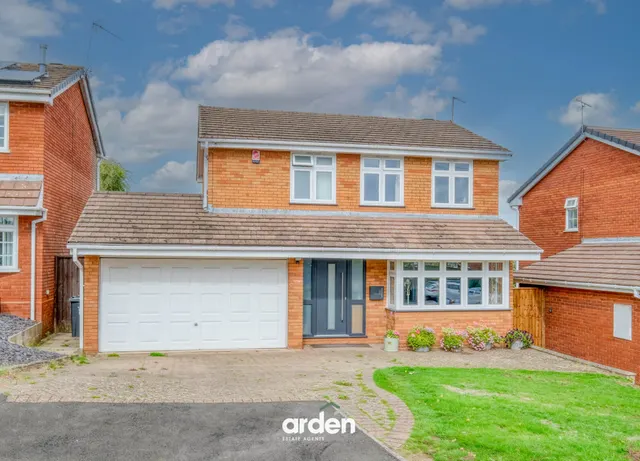 New Wood Close, Stourton, DY7, photo 1