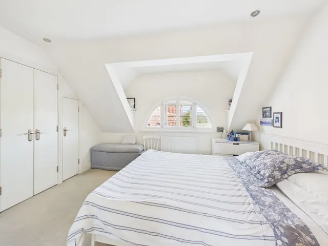 Moat Lane, Towcester, NN12, photo 3
