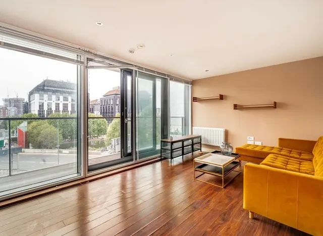 Blackwall Way, E14, photo 2