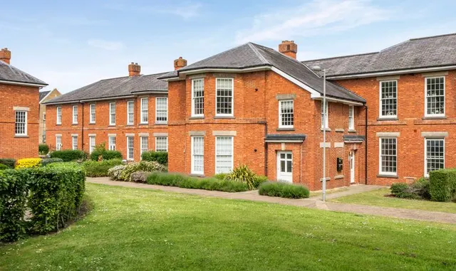 Photo 2 — Dillon Close, Epsom, KT19