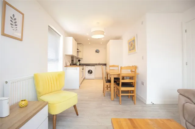 Alexander Drive, Bristol, BS10, photo 2