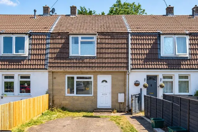 Queens Drive, Bath, BA2, photo 1