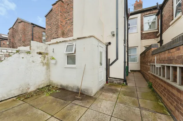 Photo 3 — Claughton Road, Birkenhead