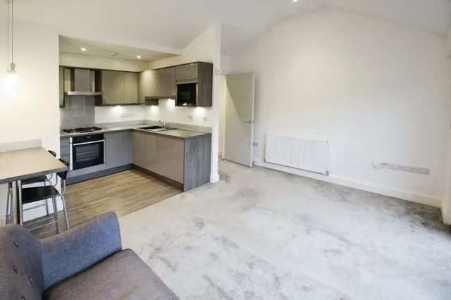 Rydal Crescent, Sheffield, S8, photo 2