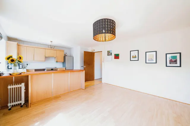Photo 2 — Glebelands Road, Filton, Bristol, Gloucestershire, BS34