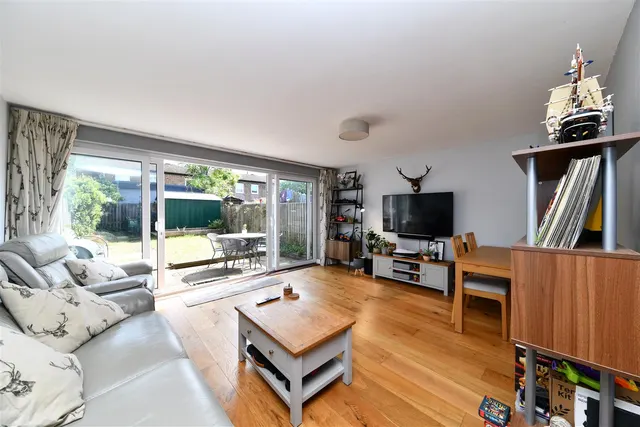 Photo 2 — Ripon Road, Stevenage, Herts, SG1 4NJ