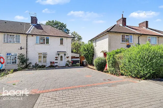 Littlefield Road, HA8, photo 1