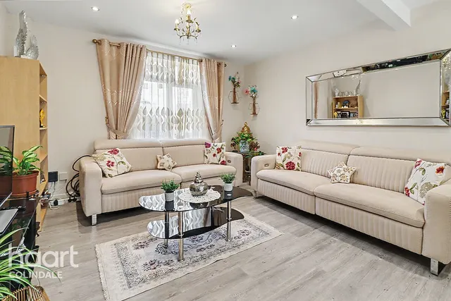 Littlefield Road, HA8, photo 2
