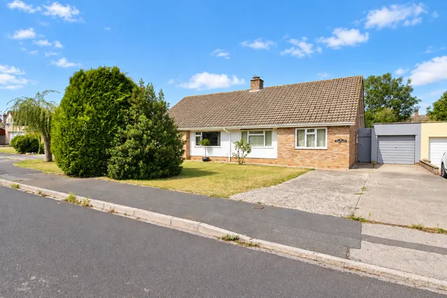 Seymour Road, Street, photo 1