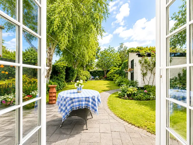 Forest Road, Meols, CH47, photo 2