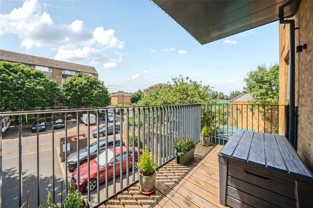 Gurnell Grove, Ealing, W13, photo 3