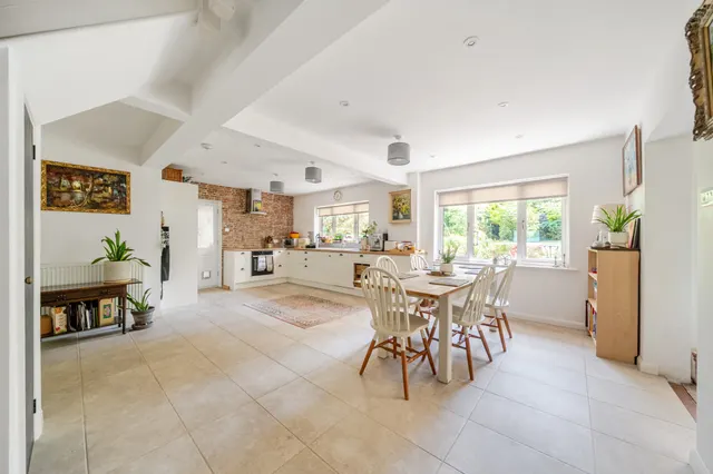 Photo 3 — Shepherds Way, Liphook, GU30