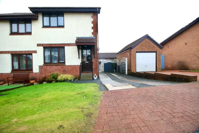 Photo 2 — Dunnikeir Walk, Blackwood, Cumbernauld, G68 9NS