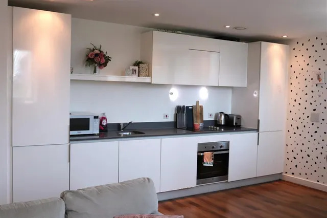 Hagley Road, Birmingham, B16, photo 3