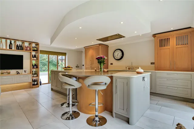 Photo 2 — Barnsley Road, Newmillerdam, Wakefield, West Yorkshire, WF2 6QQ