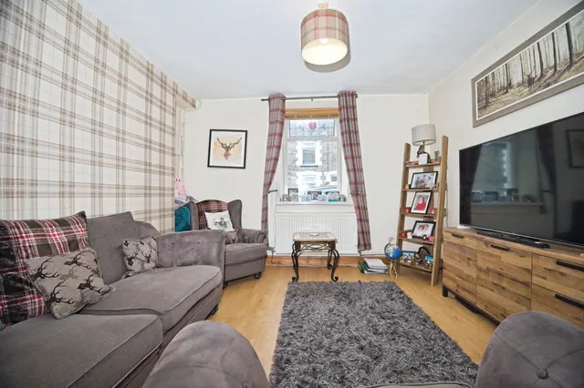 Brondeg Street, Ferndale, CF43, photo 3