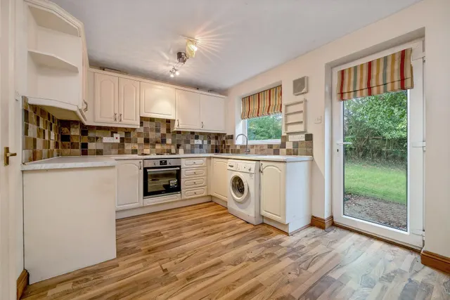 Plover Close, Oakham, LE15, photo 2