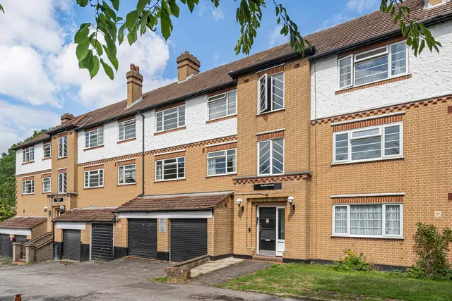 Churchview Road, Twickenham, TW2, photo 1