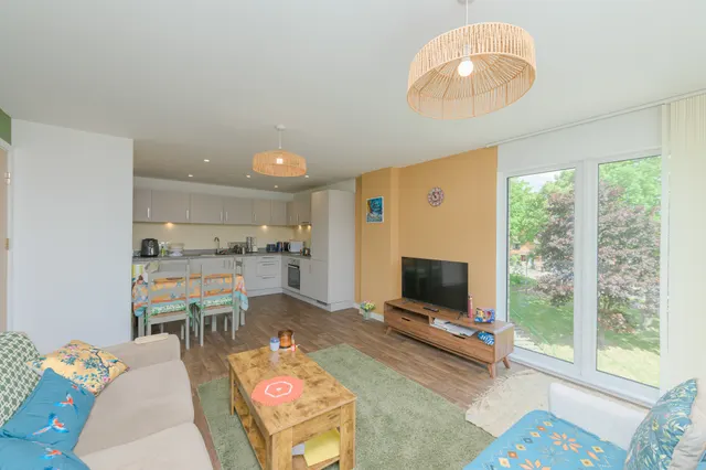 Lexington Garden, Birmingham, B15, photo 3